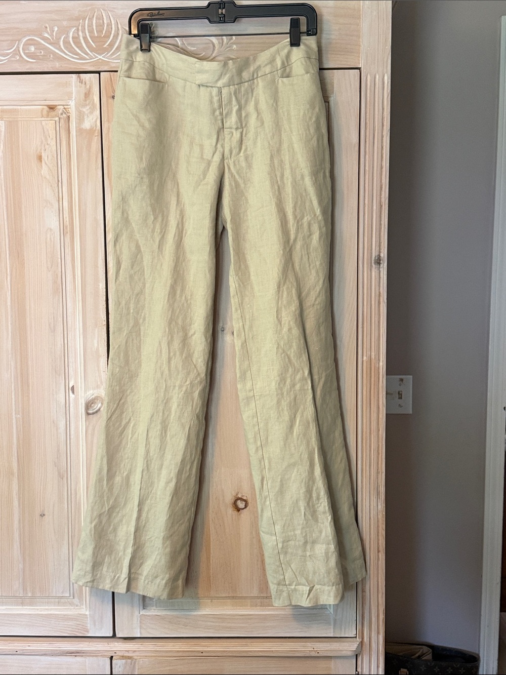 100  percent linen  pants with lining, straight fit